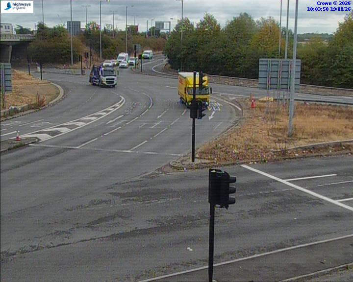 Click for full screen live camera. M4 52250 J4