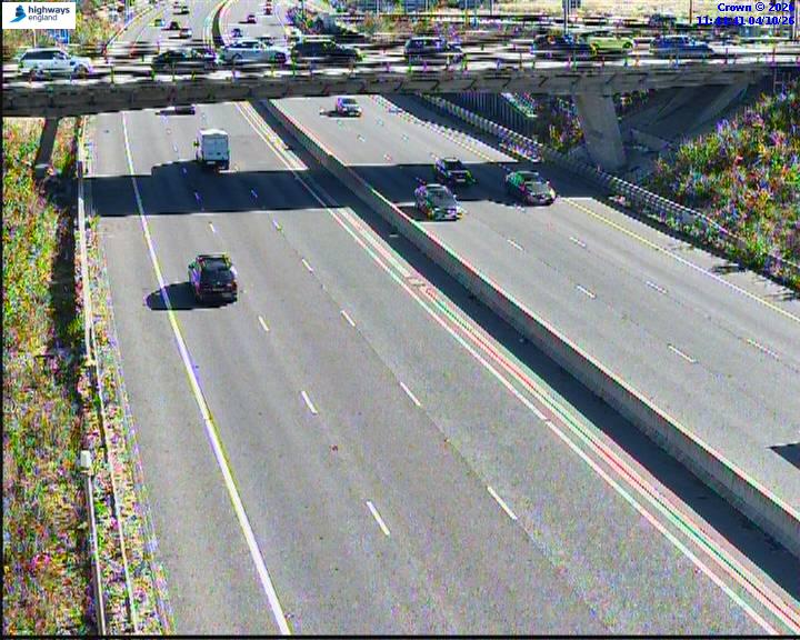 Click for full screen live camera. M4 52450 J8