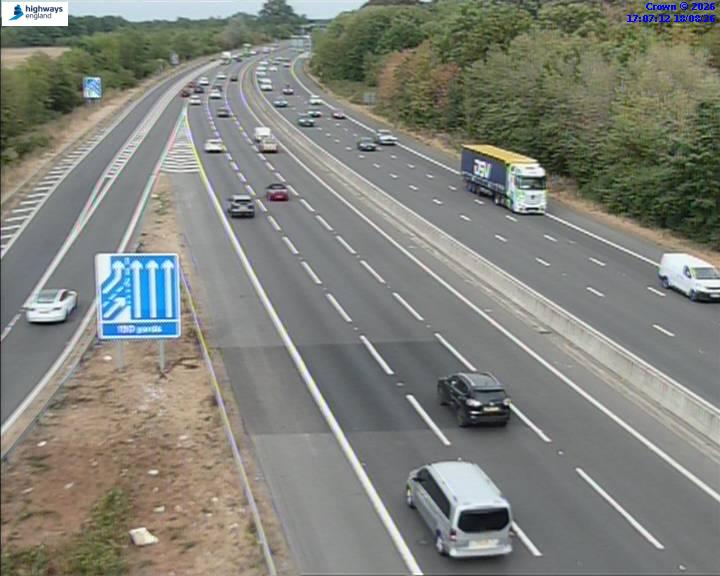 Click for full screen live camera. M4 52568 J10