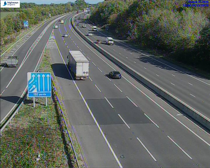 Click for full screen live camera. M4 52568 J10