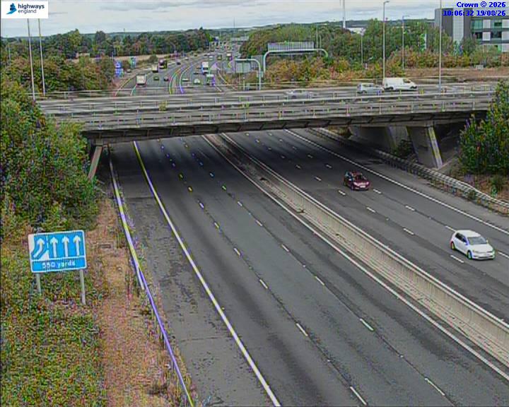 Click for full screen live camera. M4 52658 J11