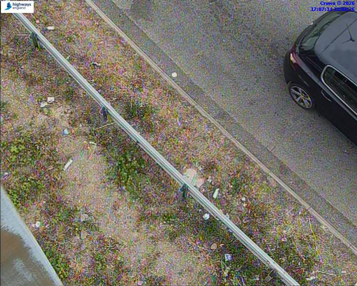 Click for full screen live camera. M4 52731 J12