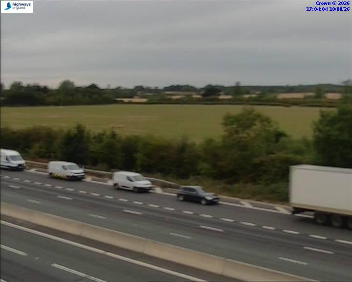 Click for full screen live camera. M1 52732 J13