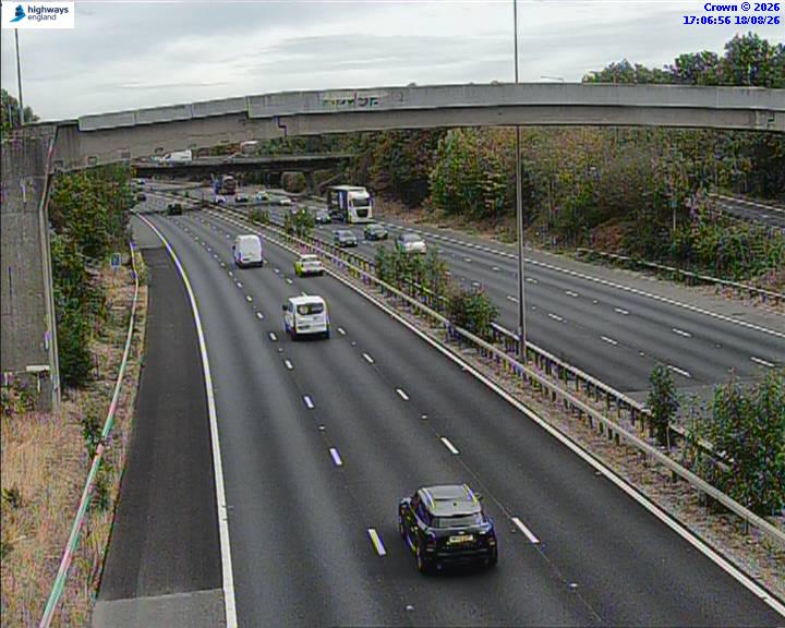 Click for full screen live camera. M4 52734 J12