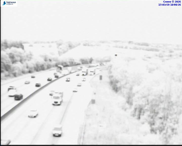 Click for full screen live camera. M25 55424 J24 – J25