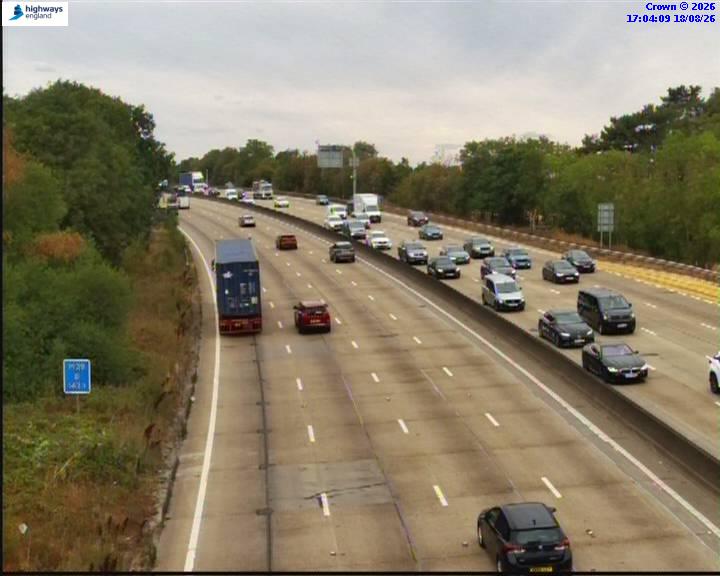Click for full screen live camera. M25 55432 J25 – J24