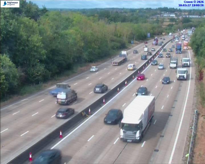 Click for full screen live camera. M25 55445 J24 – J25