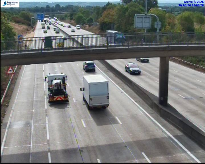 Click for full screen live camera. M25 55452 J24 – J25