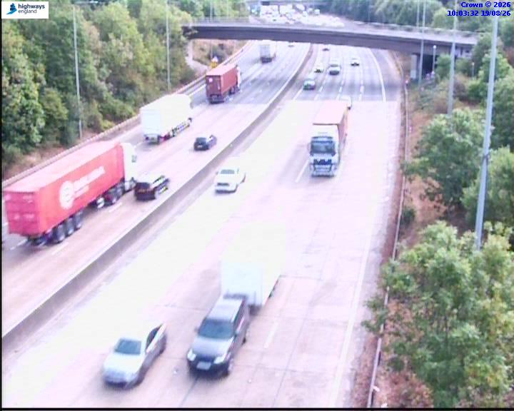 Click for full screen live camera. M25 55464 J25 – J24