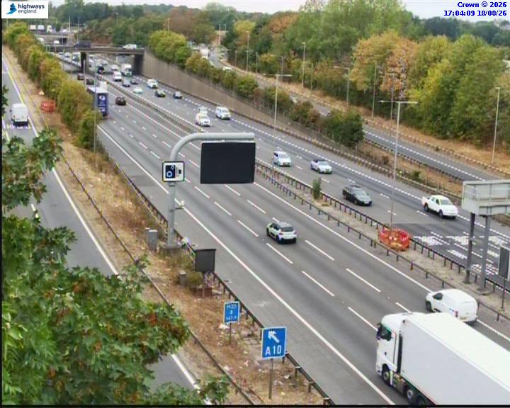 Click for full screen live camera. M25 55475 J25