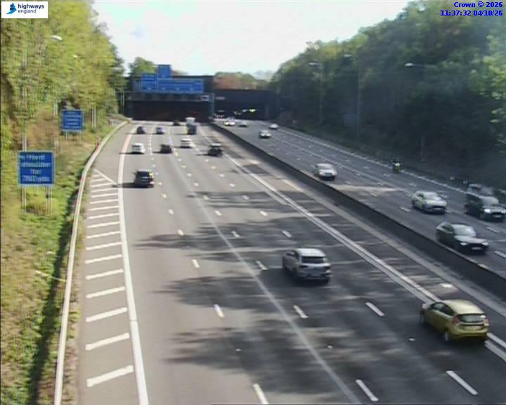 Click for full screen live camera. M25 55568 J26-J27