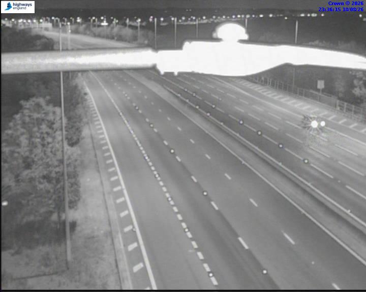 Click for full screen live camera. M25 55584 J26 – J27