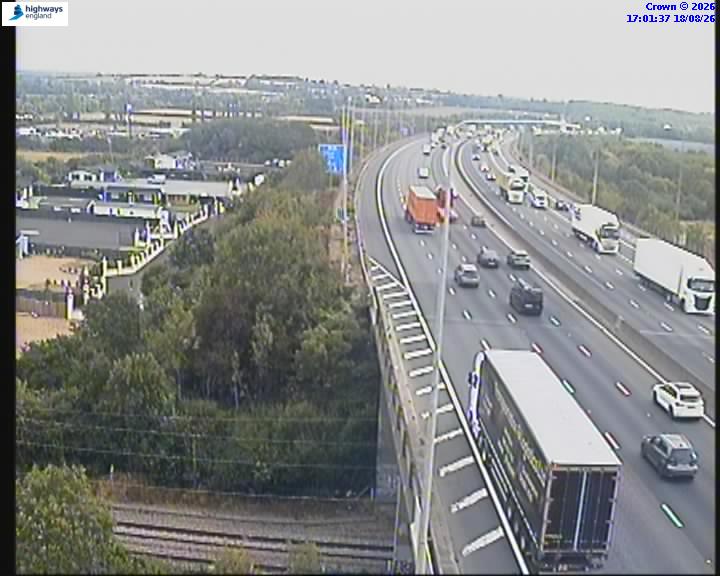 Click for full screen live camera. M25 55777 J29-J30