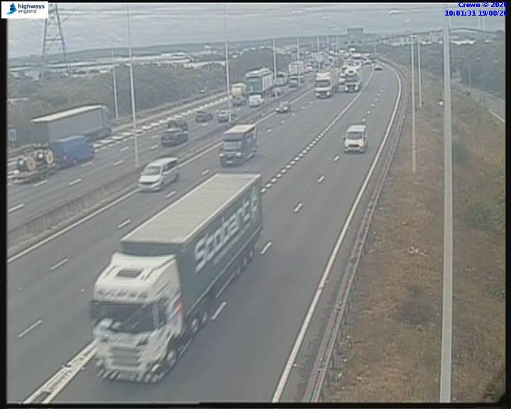 Click for full screen live camera. M25 55863 J31 – J30