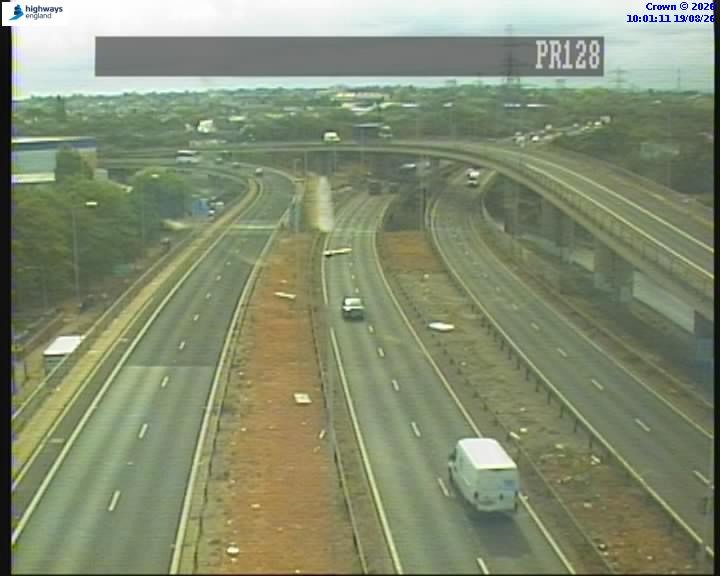 Click for full screen live camera. M11 56116 J4
