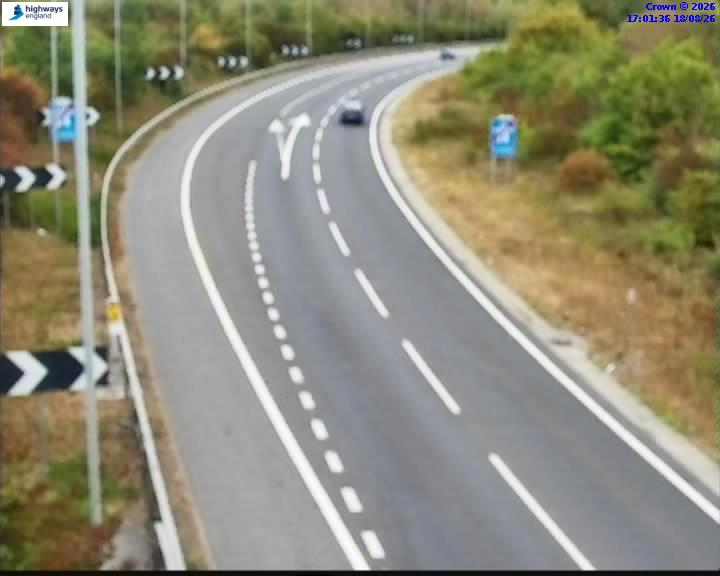 Click for full screen live camera. M11 56473 J8