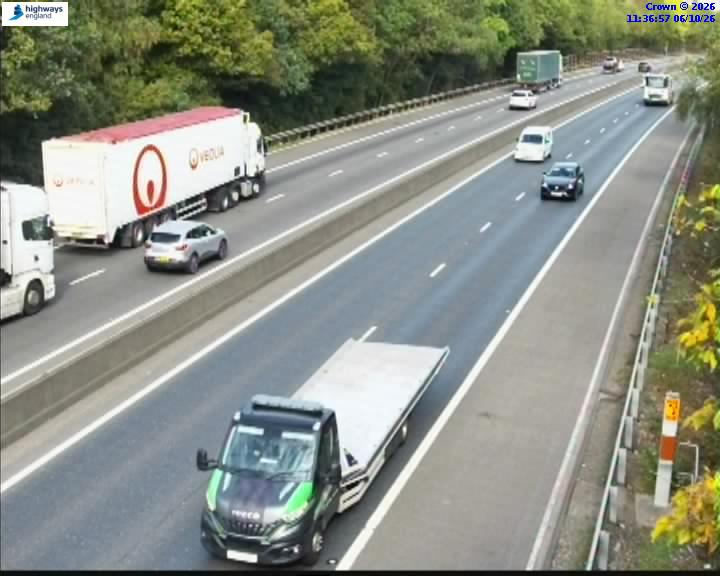 Click for full screen live camera. M11 56522 J9-J8