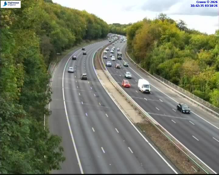 Click for full screen live camera. M40 58456 J3-J4