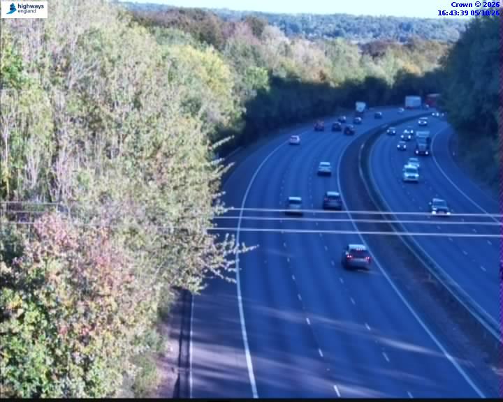 Click for full screen live camera. M40 58469 J4-J3