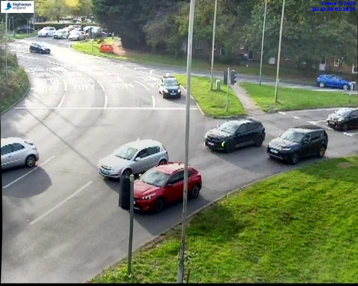 Click for full screen live camera. M40 58505 J4/A404