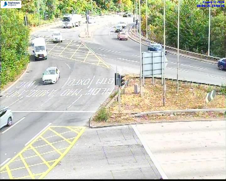 Click for full screen live camera. M40 58507 J4