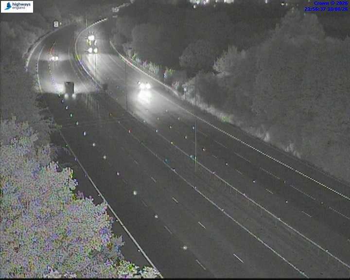 Click for full screen live camera. M40 58516 J4-J5