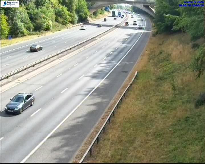Click for full screen live camera. M40 58647 J5-J6