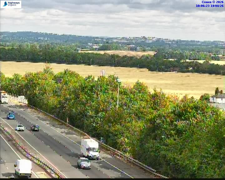 Click for full screen live camera. M40 58667 J6