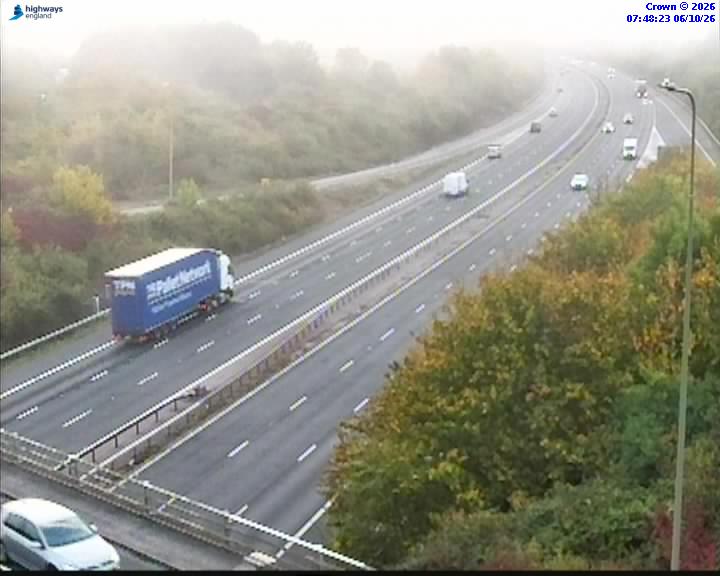 Click for full screen live camera. M40 58790 J8A
