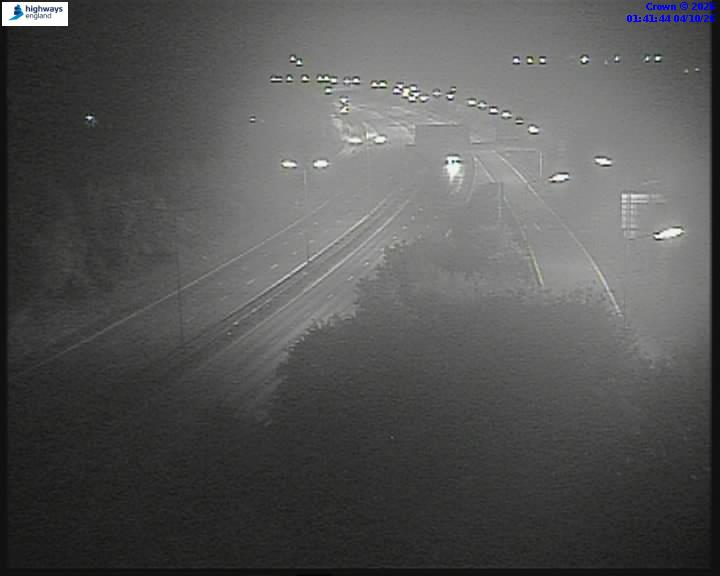 Click for full screen live camera. A1(M) 59341 J4