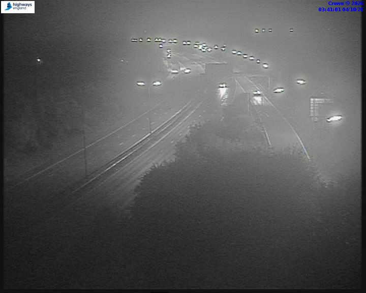 Click for full screen live camera. A1(M) 59341 J4