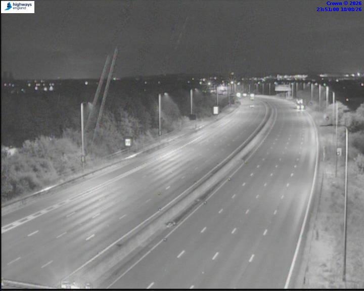 Click for full screen live camera. M1 63929 J24A – J25