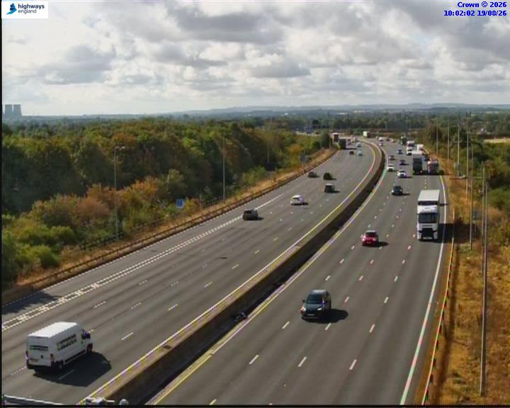 Click for full screen live camera. M1 63929 J24A – J25