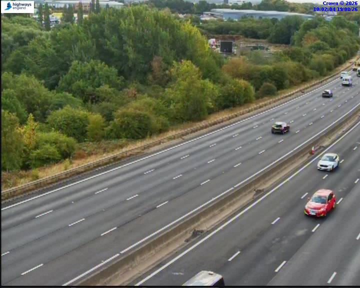 Click for full screen live camera. M1 64194 J28 – J29