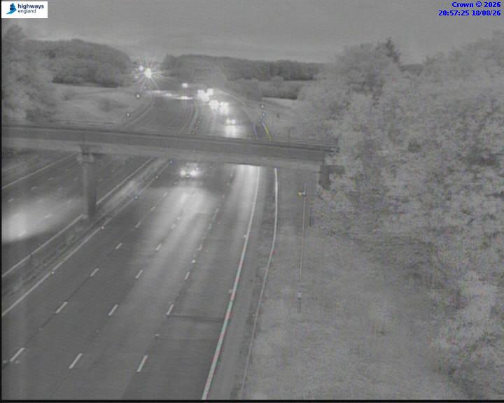 Click for full screen live camera. M1 64209 J29 – J28
