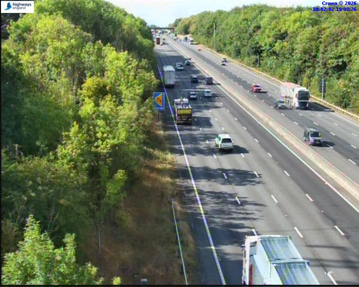 Click for full screen live camera. M1 64236 J29 – J28