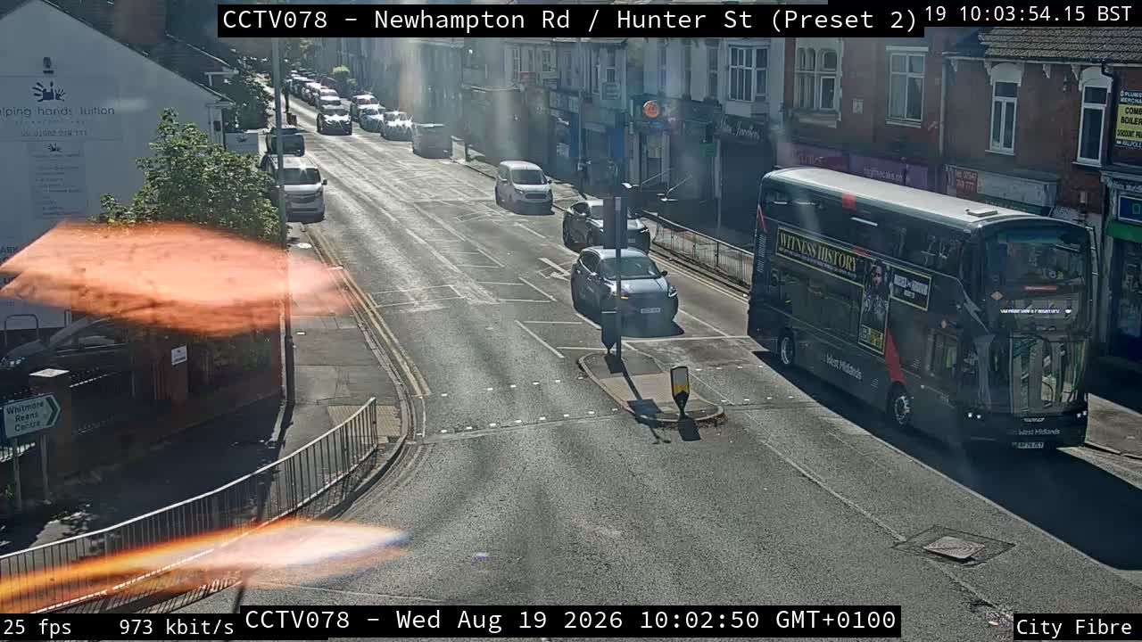 Click for full screen live camera. Newhampton Rd / Hunter St