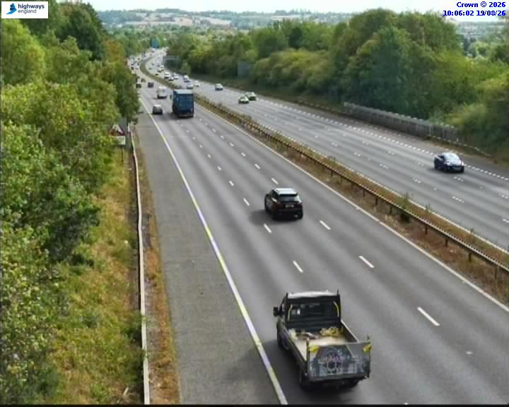 Click for full screen live camera. M42 06177 J1-J2