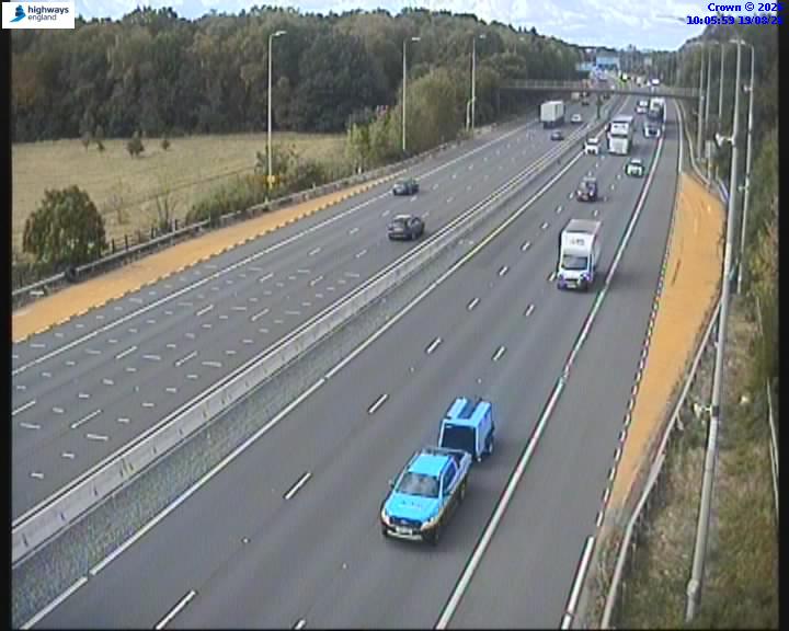 Click for full screen live camera. M42 06345 J4-J5