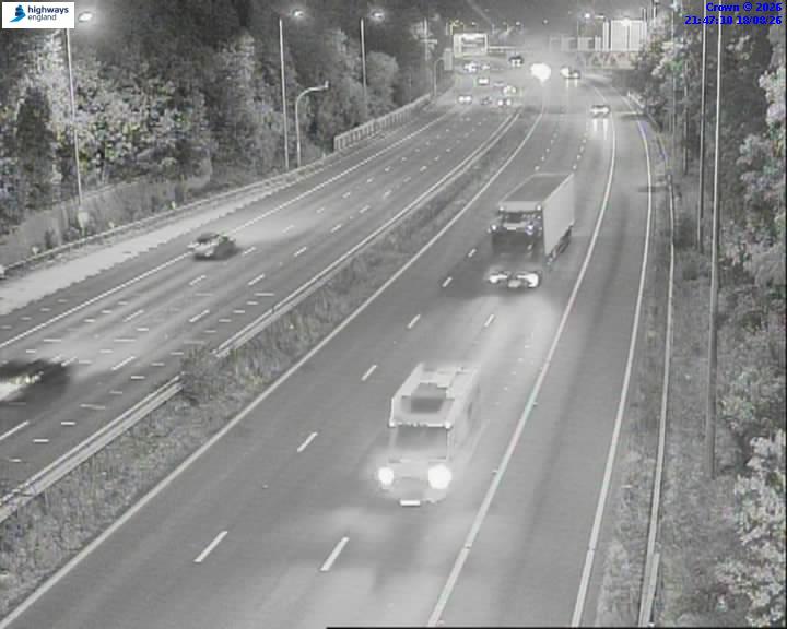 Click for full screen live camera. M42 06377 J6-J5