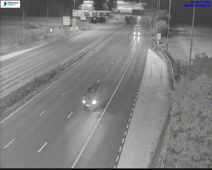 Click for full screen live camera. M42 06387 J6-J5
