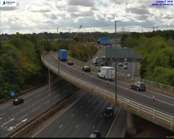Click for full screen live camera. M42 06494 J8