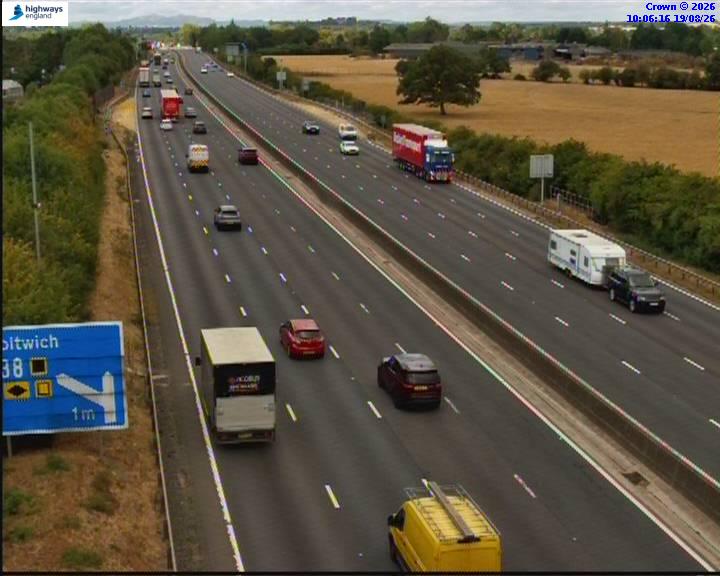 Click for full screen live camera. M5 07325 J4A – J5