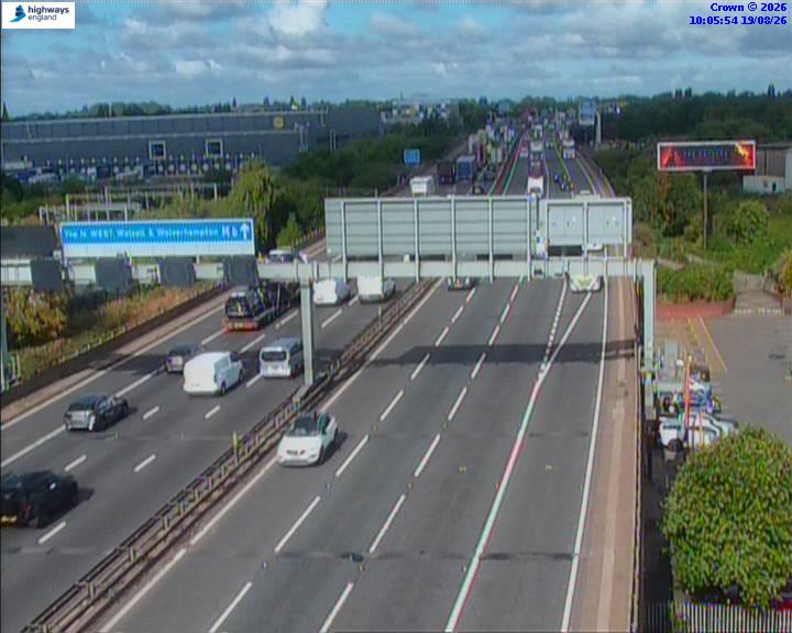 Click for full screen live camera. M6 05948 J9-J8